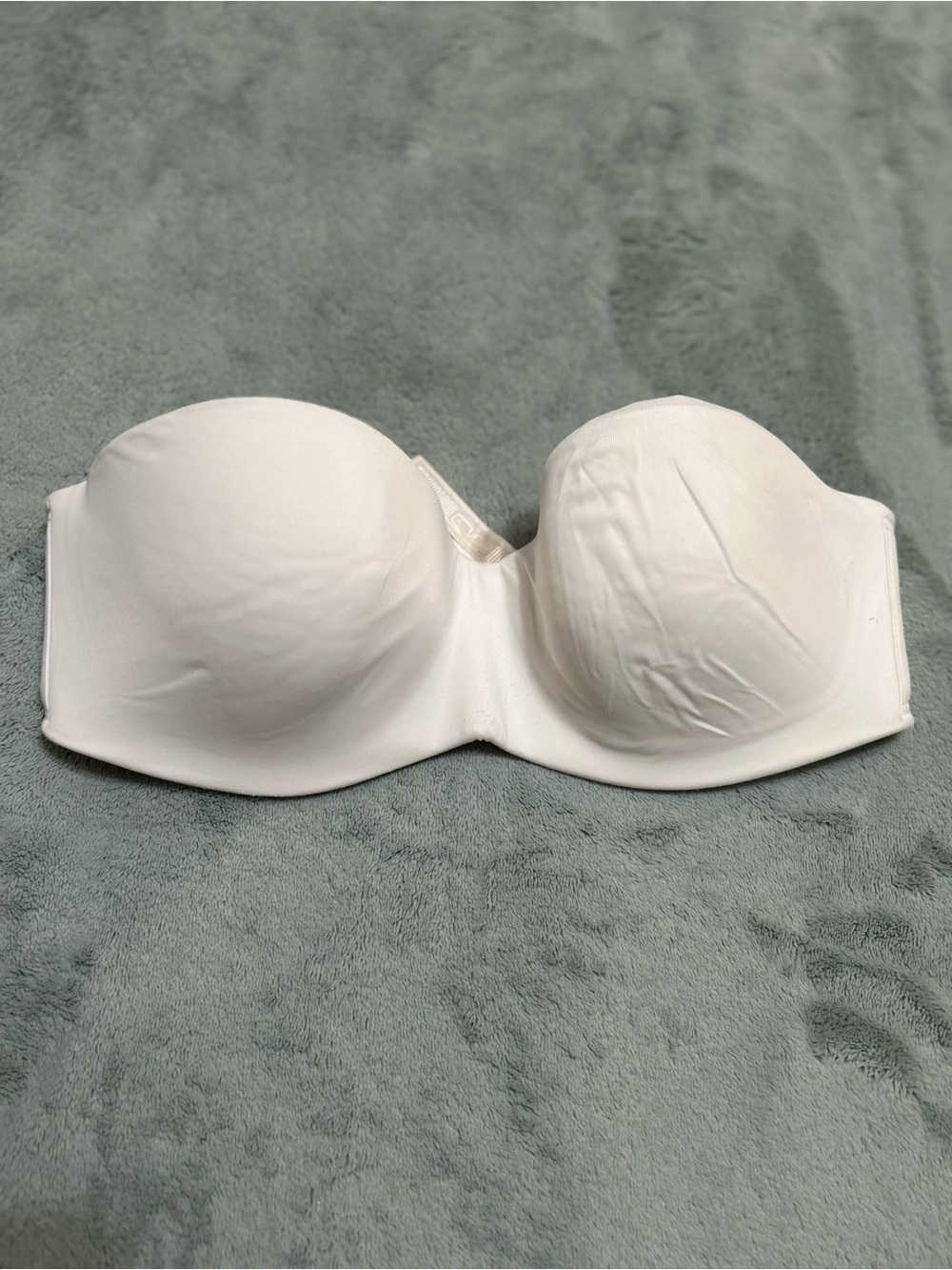Victoria's Secret White Strapless Molded Bandeau Bra